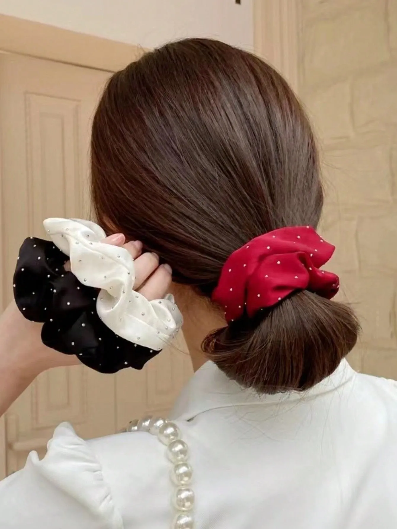 3PCS Rhinestone Decorated Satin Hair Scrunchies- FD ⚡