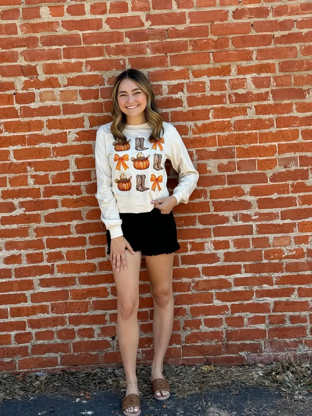 50% Off - Beige Pumpkin Long Sleeve Graphic Tee