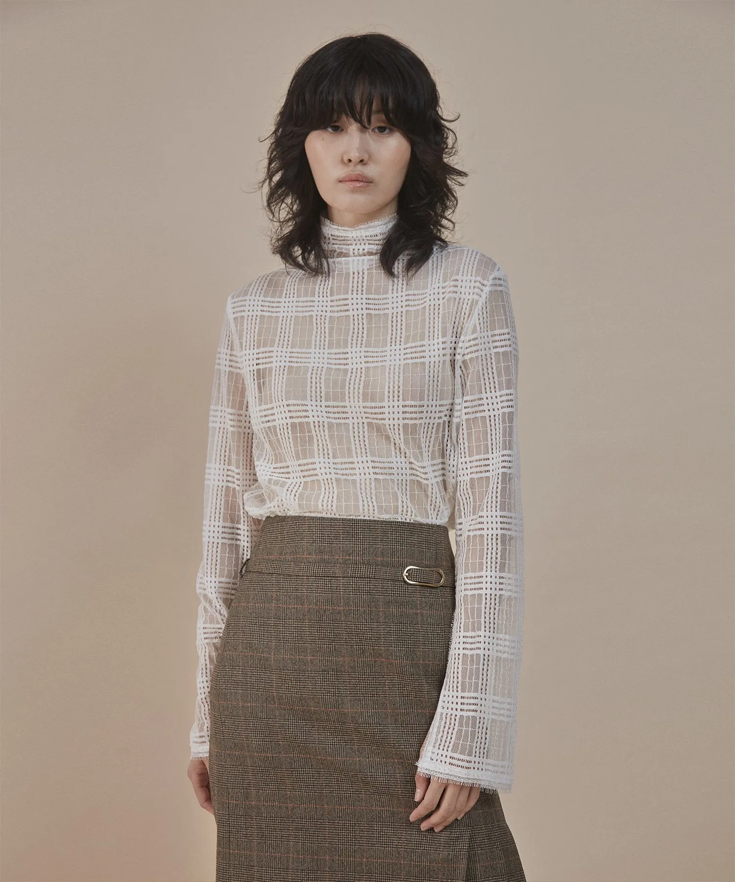 [50% OFF] White | delicate lace high-neck top