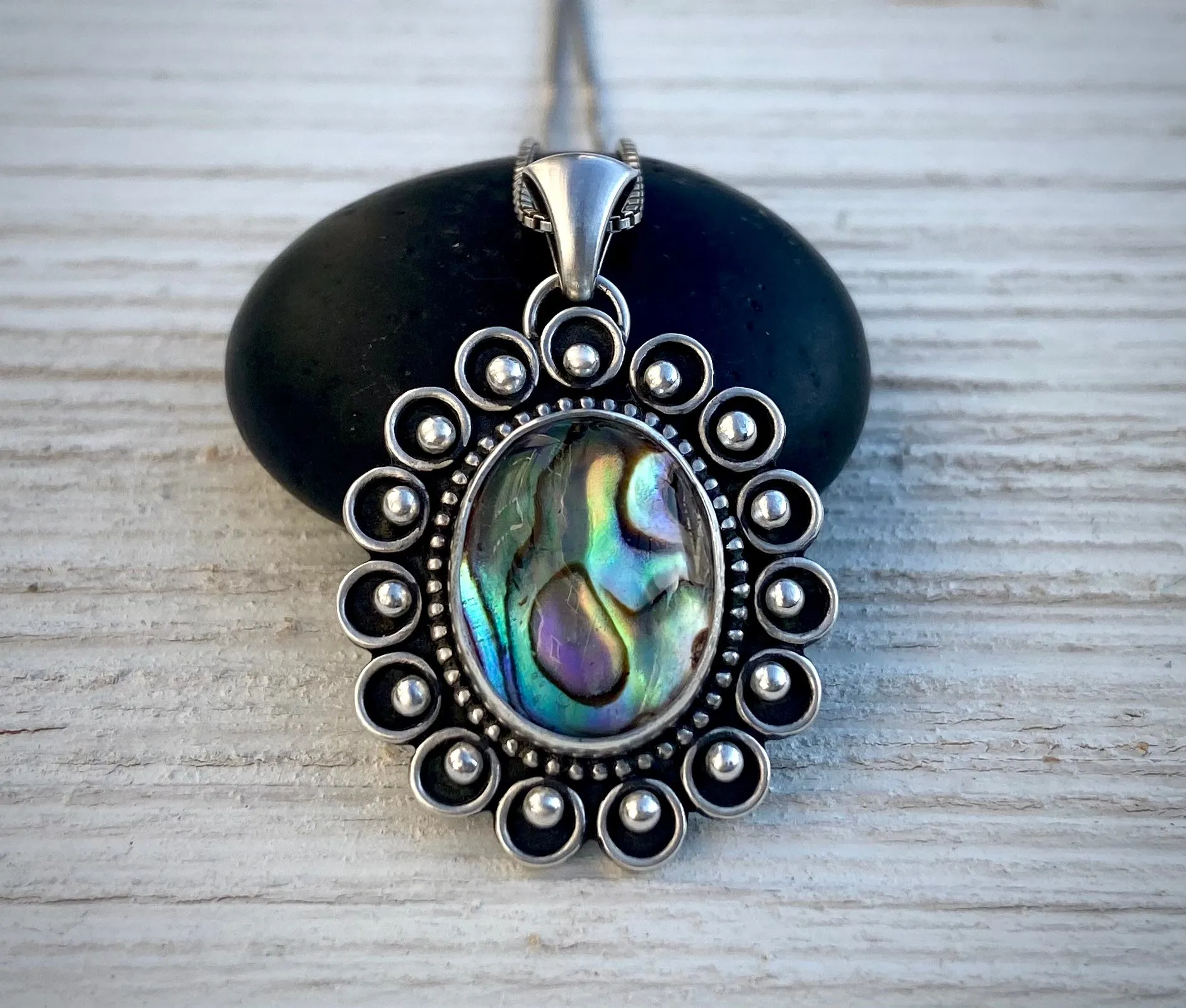 Abalone Quartz Circle Pendant
