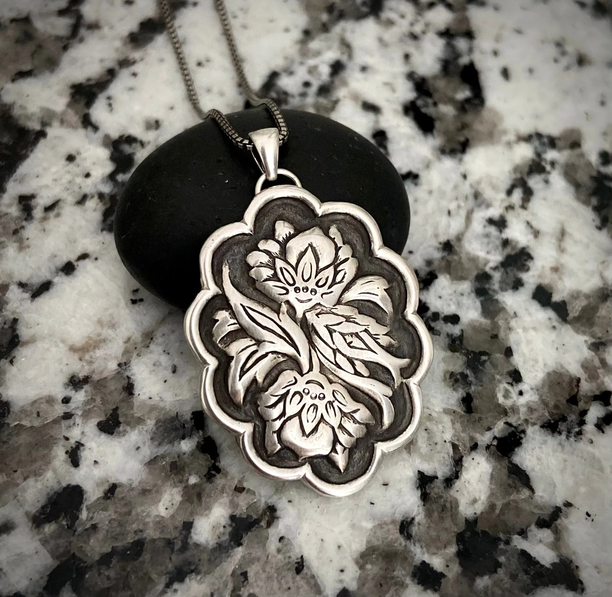 Arabesque Lotus Pendant