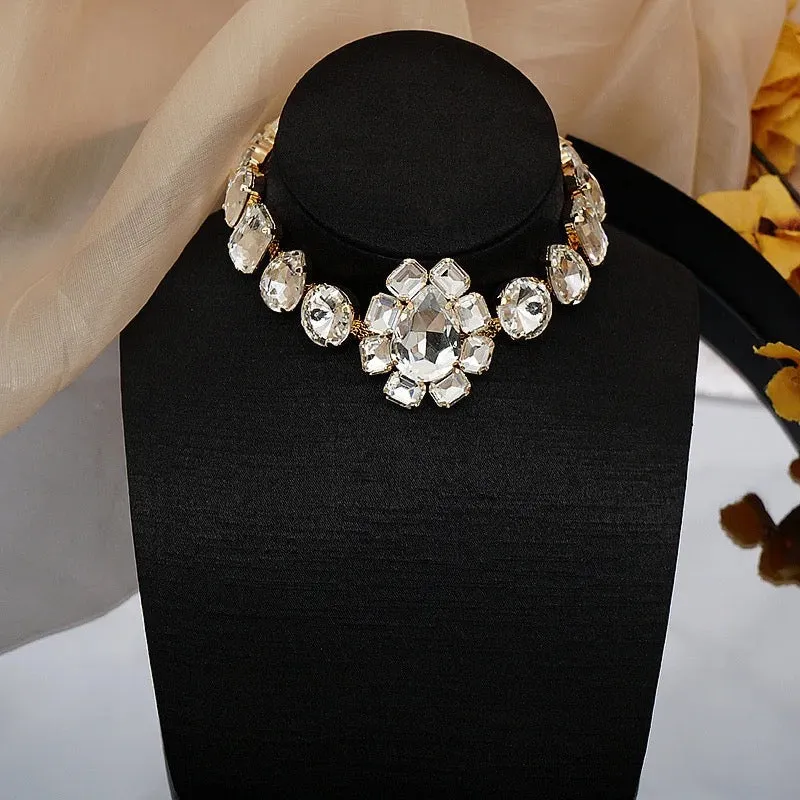 ARIANA CHOKER SET