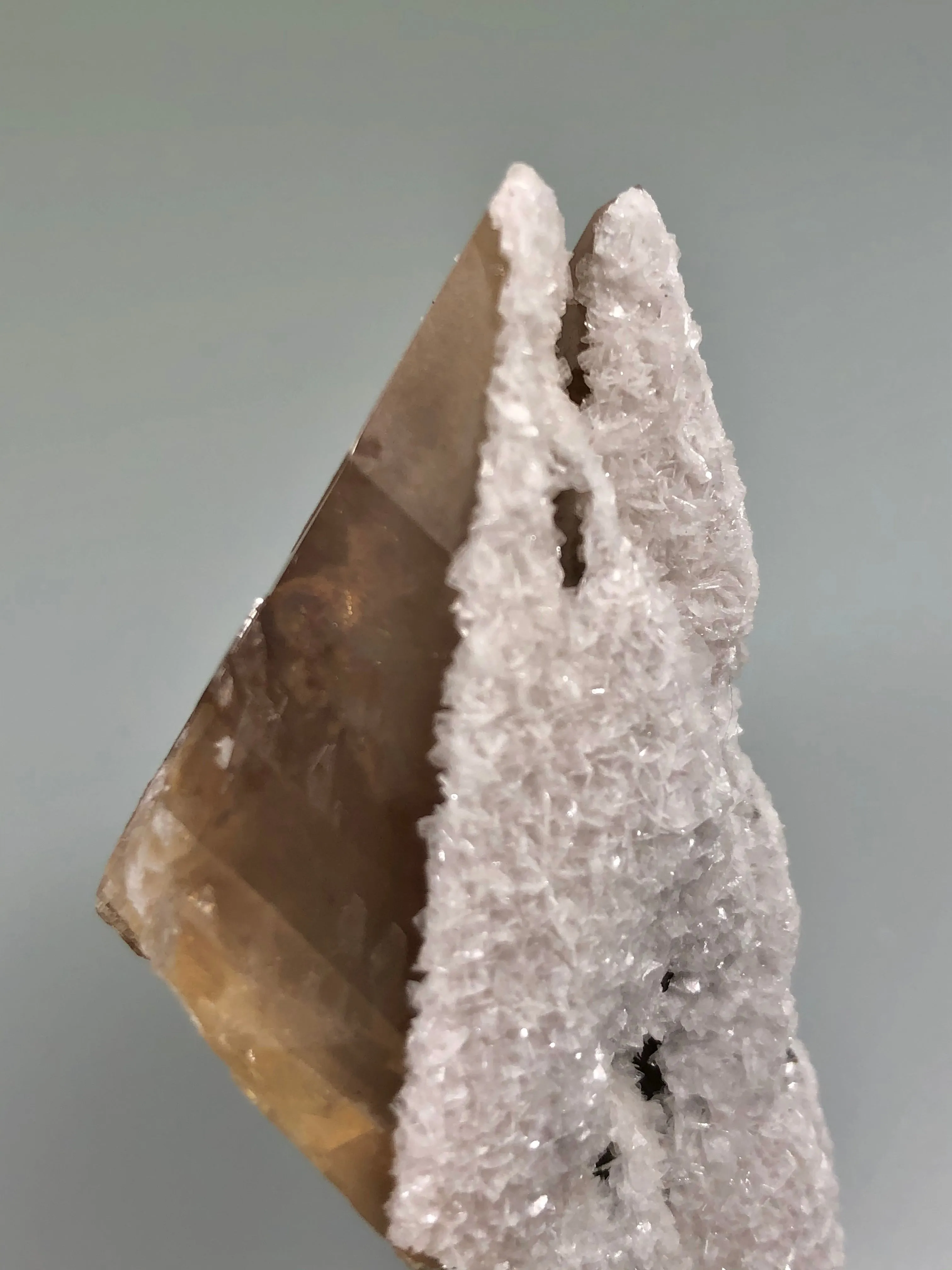 Barite on Calcite, Annabel Lee Mine, Ozark-Mahoning Company, Harris Creek District,  Southern Illinois, Mined c. late 1980’s, ex. R. E. Pickens, Ron Roberts Collection CB-15, Miniature 4.5 x 5.0 x 6.5 cm, $45. Online 5/11.