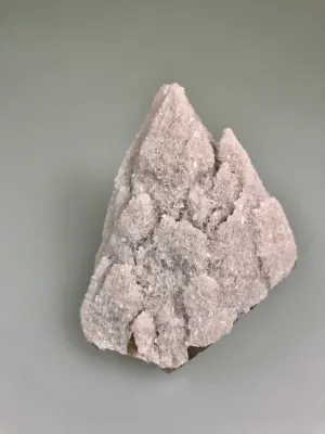 Barite on Calcite, Annabel Lee Mine, Ozark-Mahoning Company, Harris Creek District,  Southern Illinois, Mined c. late 1980’s, ex. R. E. Pickens, Ron Roberts Collection CB-15, Miniature 4.5 x 5.0 x 6.5 cm, $45. Online 5/11.