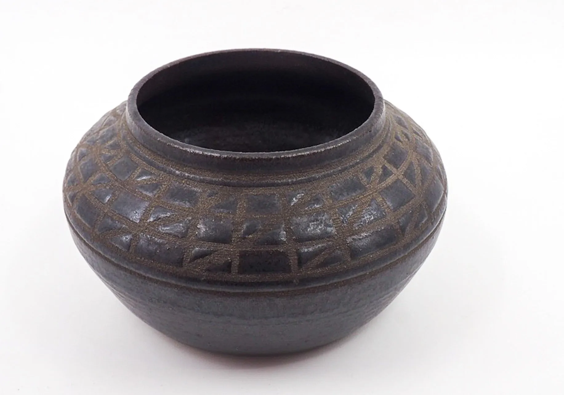 Black Ash Decorated Pots