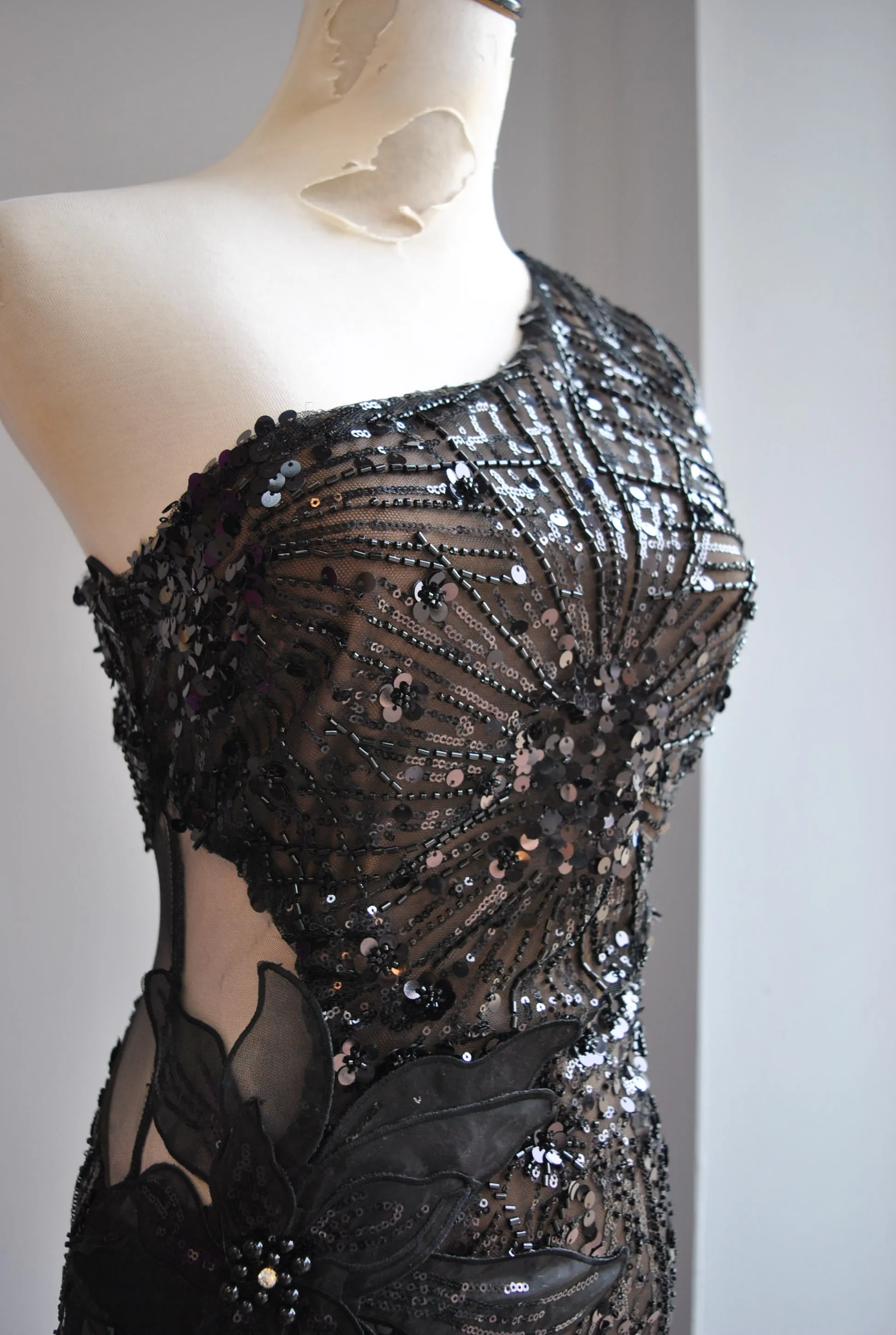 BLACK SEQUIN MINI ASYMMETRIC PARTY DRESS