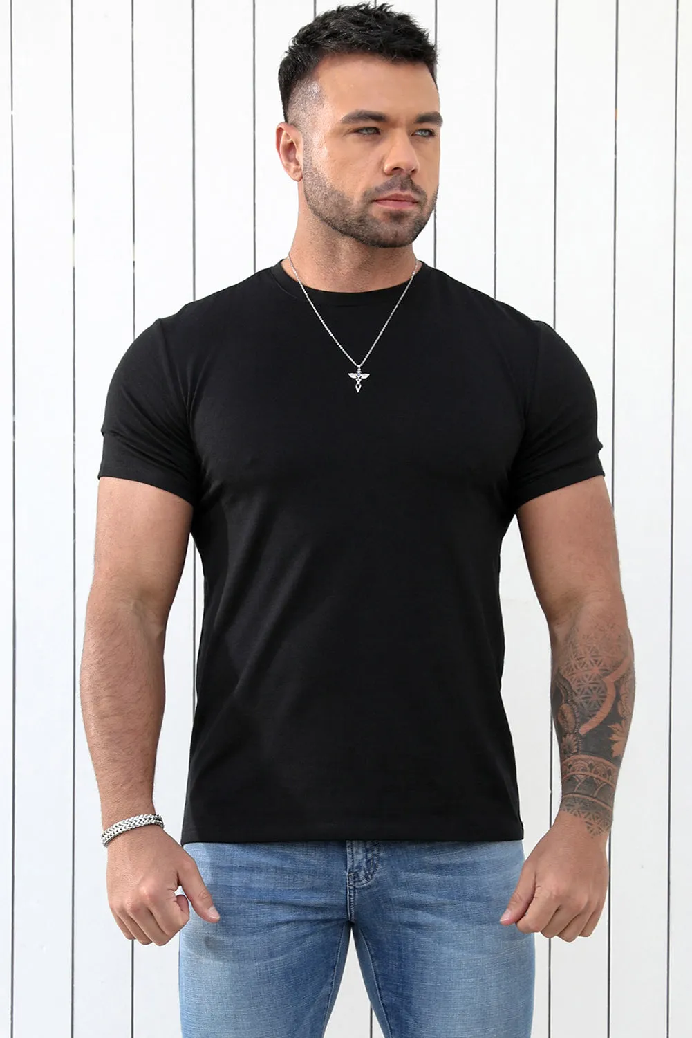 Black SURFING Plant Graphic Print Muscle Fit Men's Graphic Tee