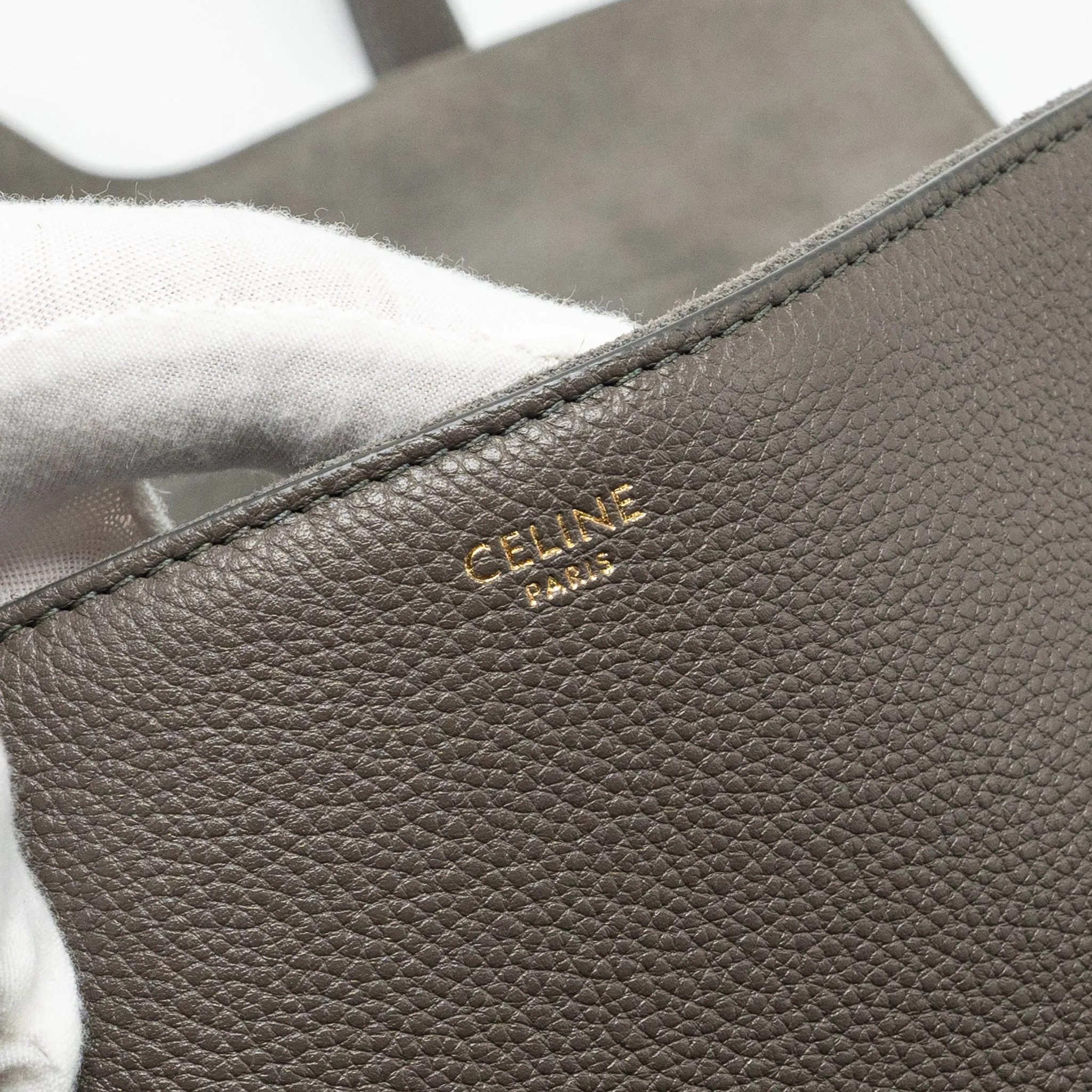 Celine Medium Soft 16 Bag Grained Calfskin grey GHW
