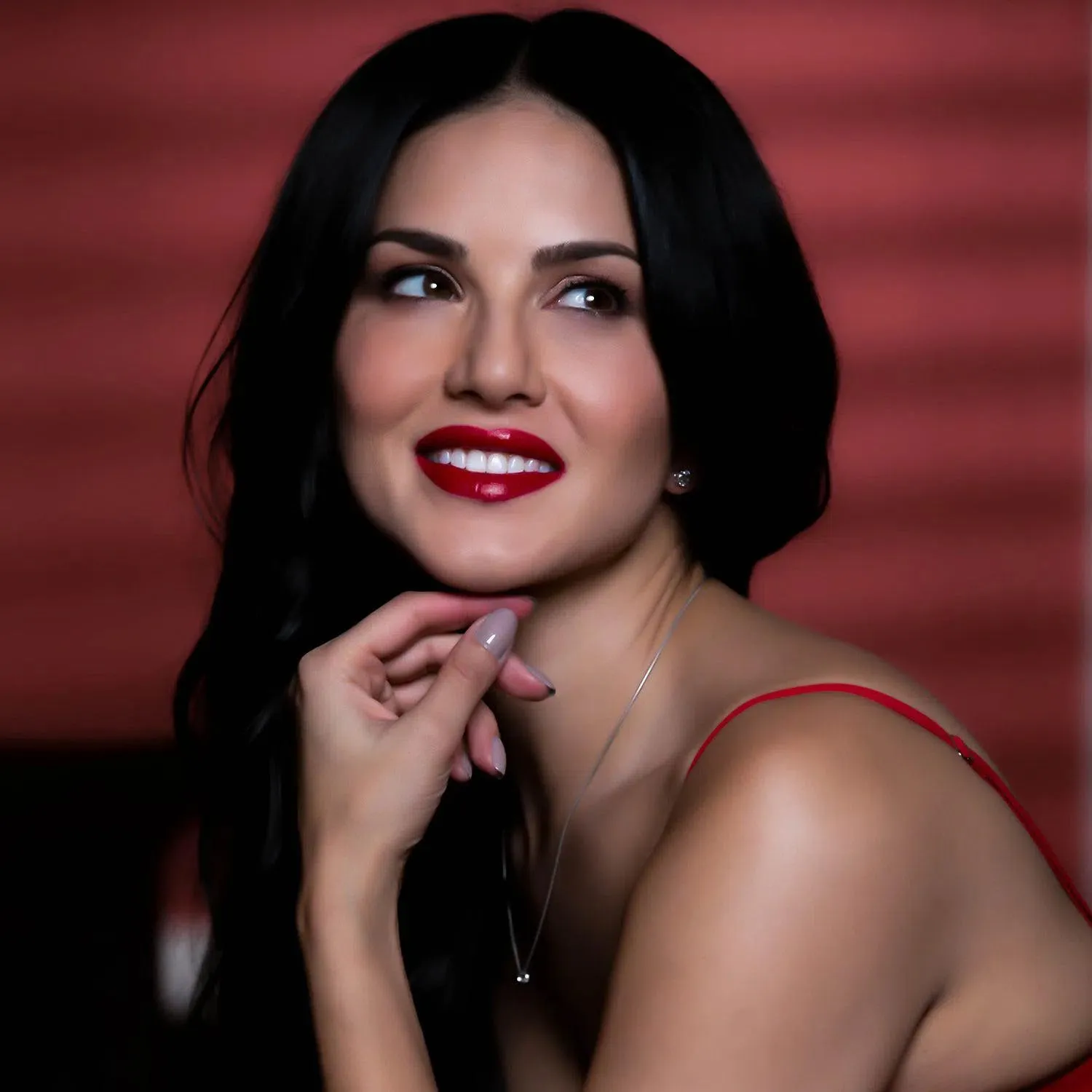 Cherry Bomb - Luxe Matte Lipstick, Red | 4.2gms