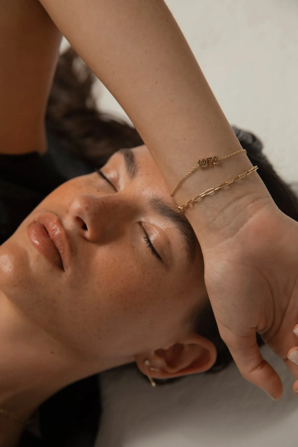 Delicate Oval Chain Bracelet