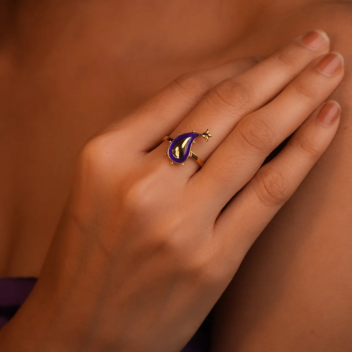 Delicate Paisley Silver Finger Ring By Moha