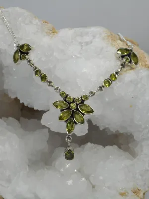 Delicate Peridot Necklace 2