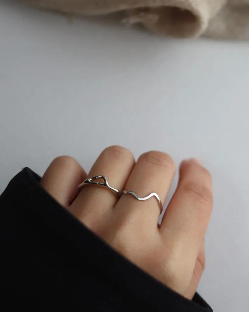 delicate wave ring