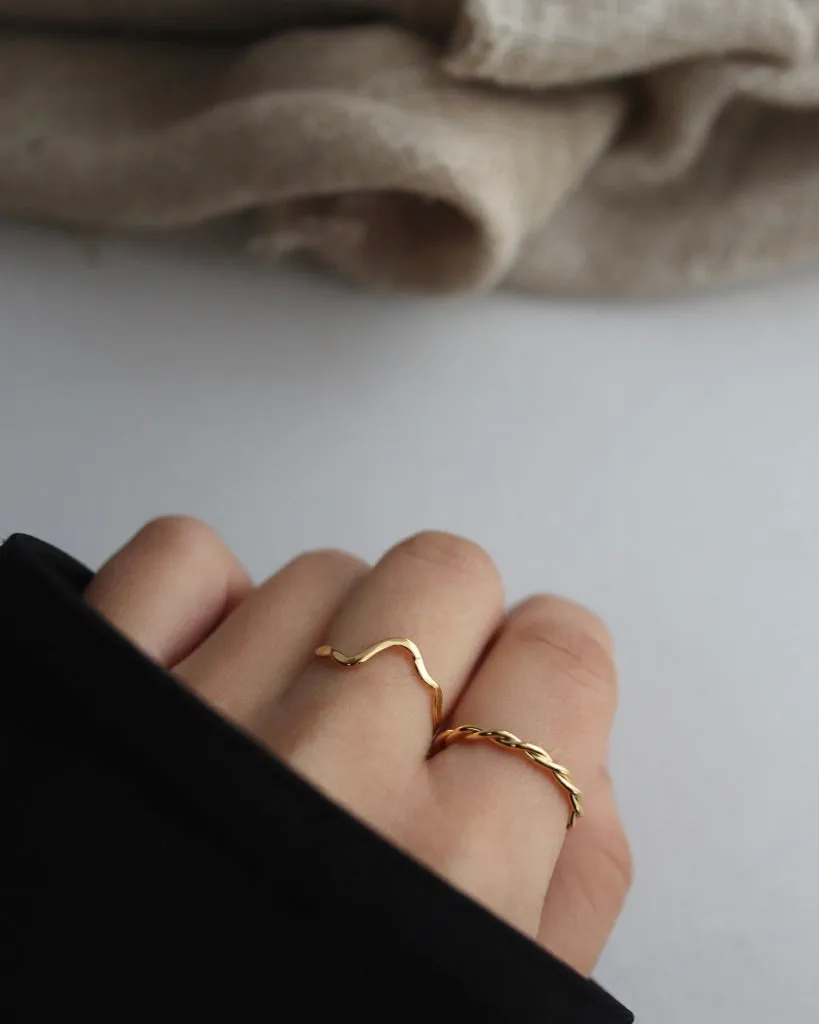 delicate wave ring