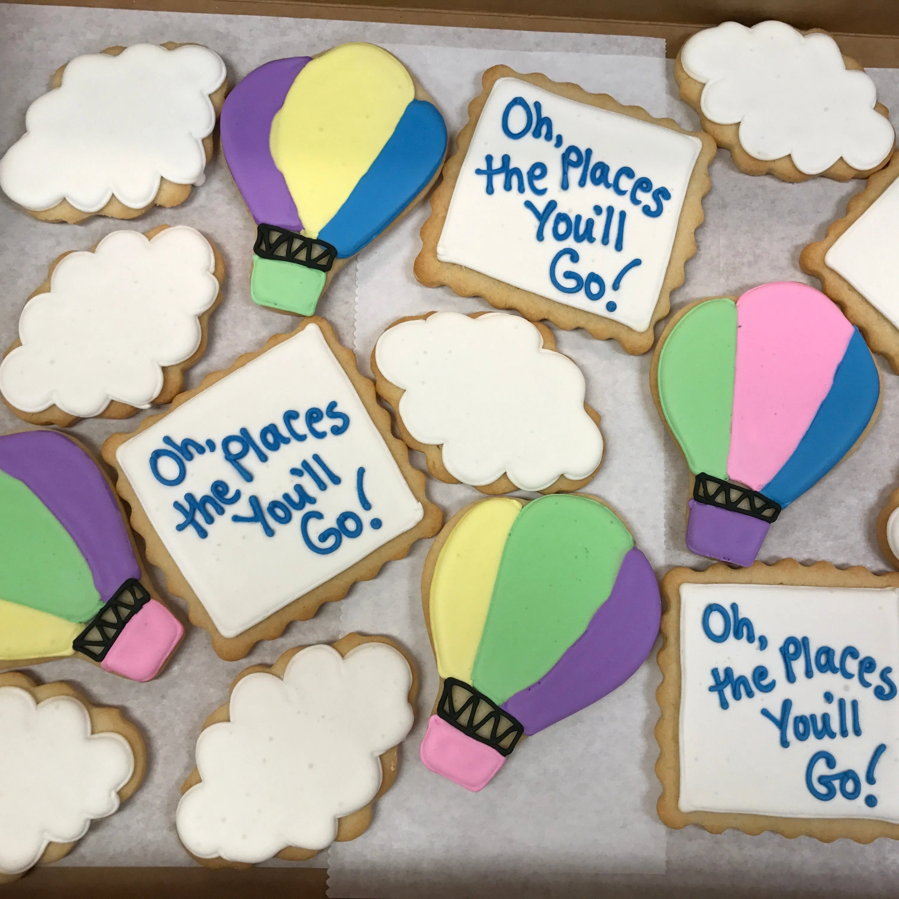 Dozen 'Oh the Places You'll Go' Theme Cookies