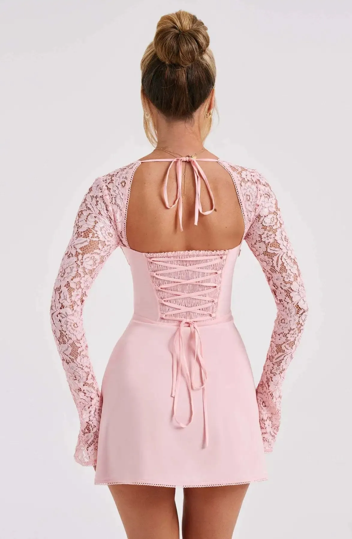 Elegant Lace Long Sleeve Mini Dress with Sweetheart Neckline Satin Club Party Dress