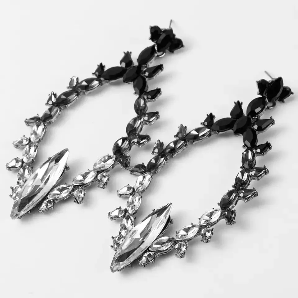 FIONA STATEMENT EARRINGS