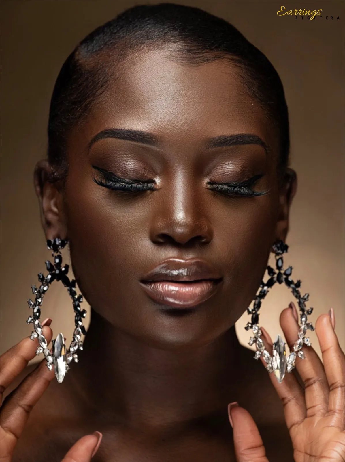 FIONA STATEMENT EARRINGS