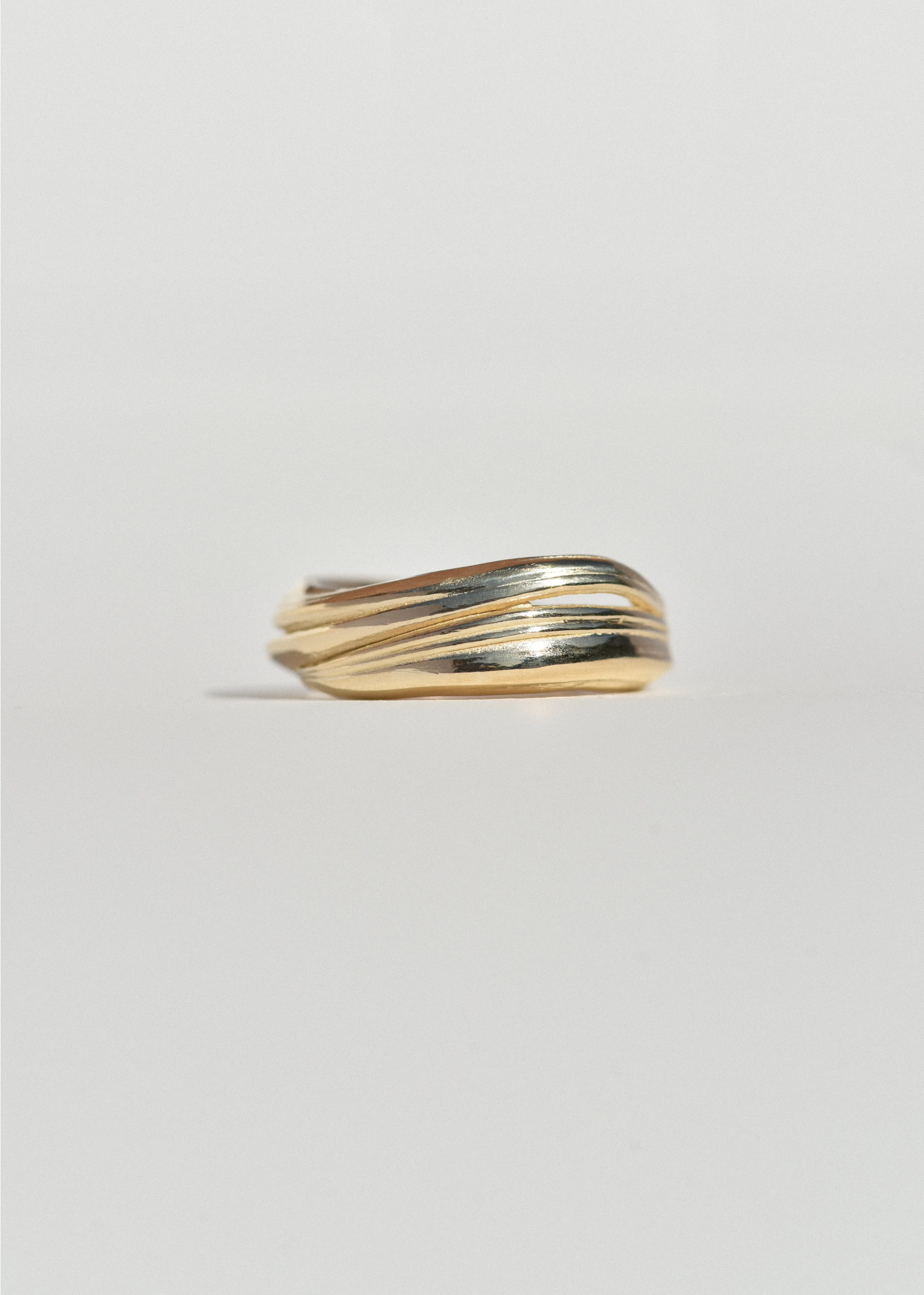 Gold Soft Wave Ring