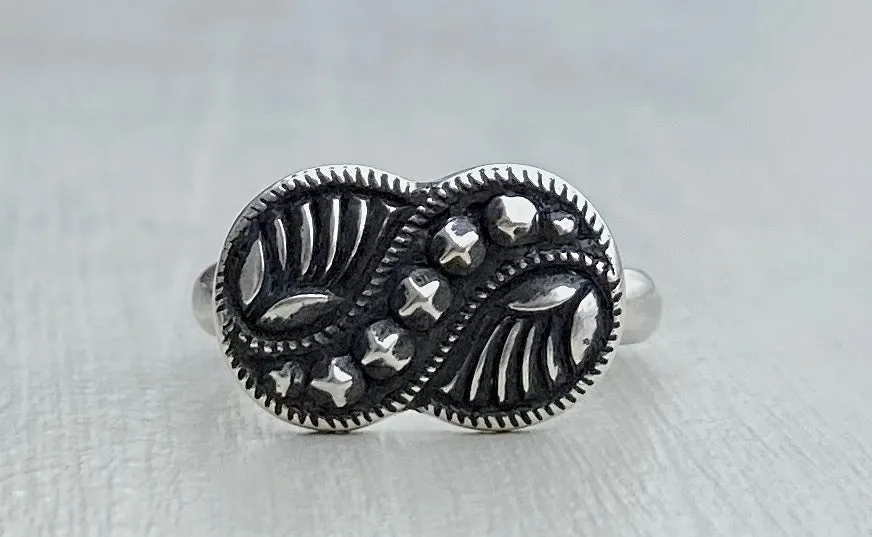 Infinity Ring ∞