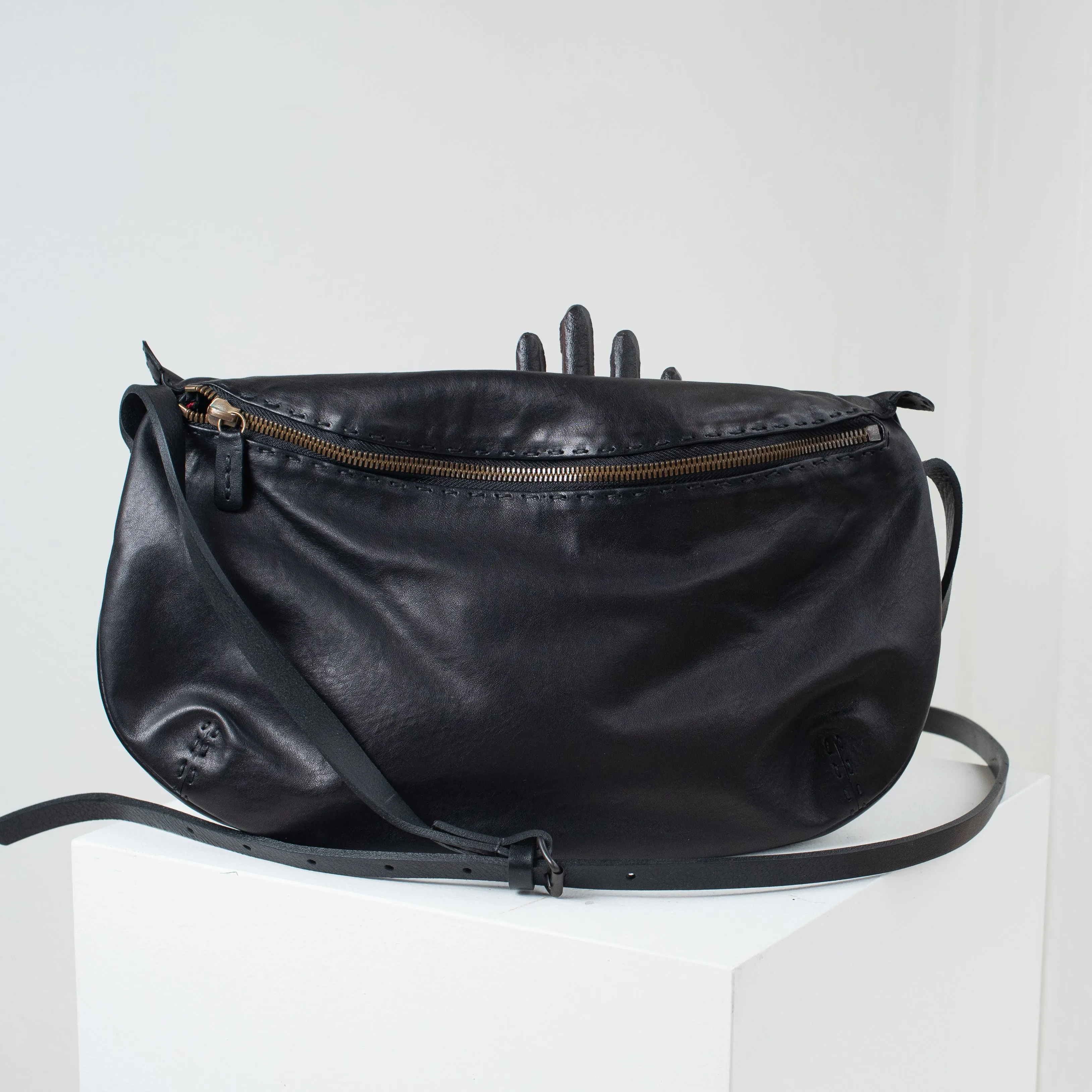 Johnny Farah "Alba" Bag (black)