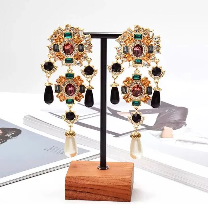 KEKE DROP EARRINGS