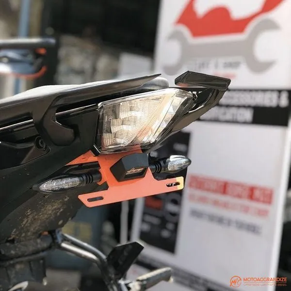 KTM Duke 390/ 250/ 200 MOTOAGGRANDIZE compact Tail tidy