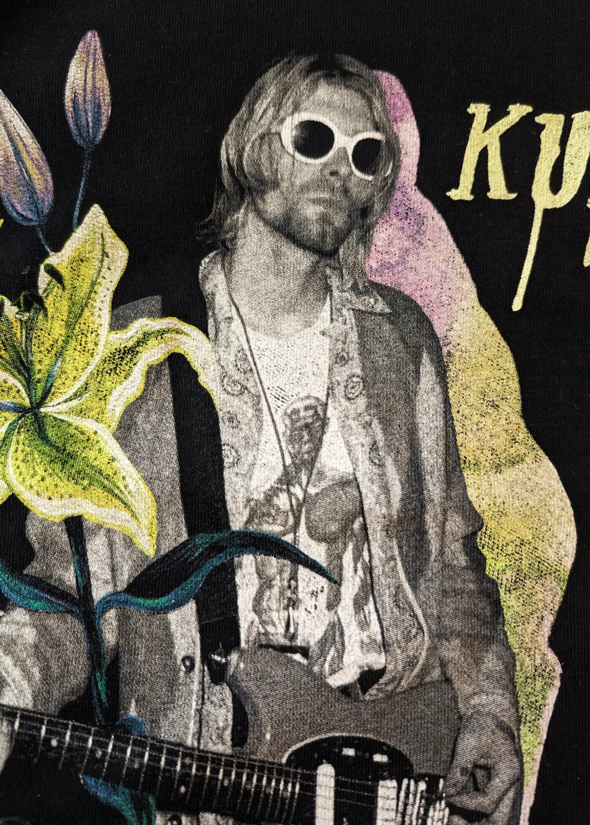 Kurt Cobain Lily Shrunken Tank