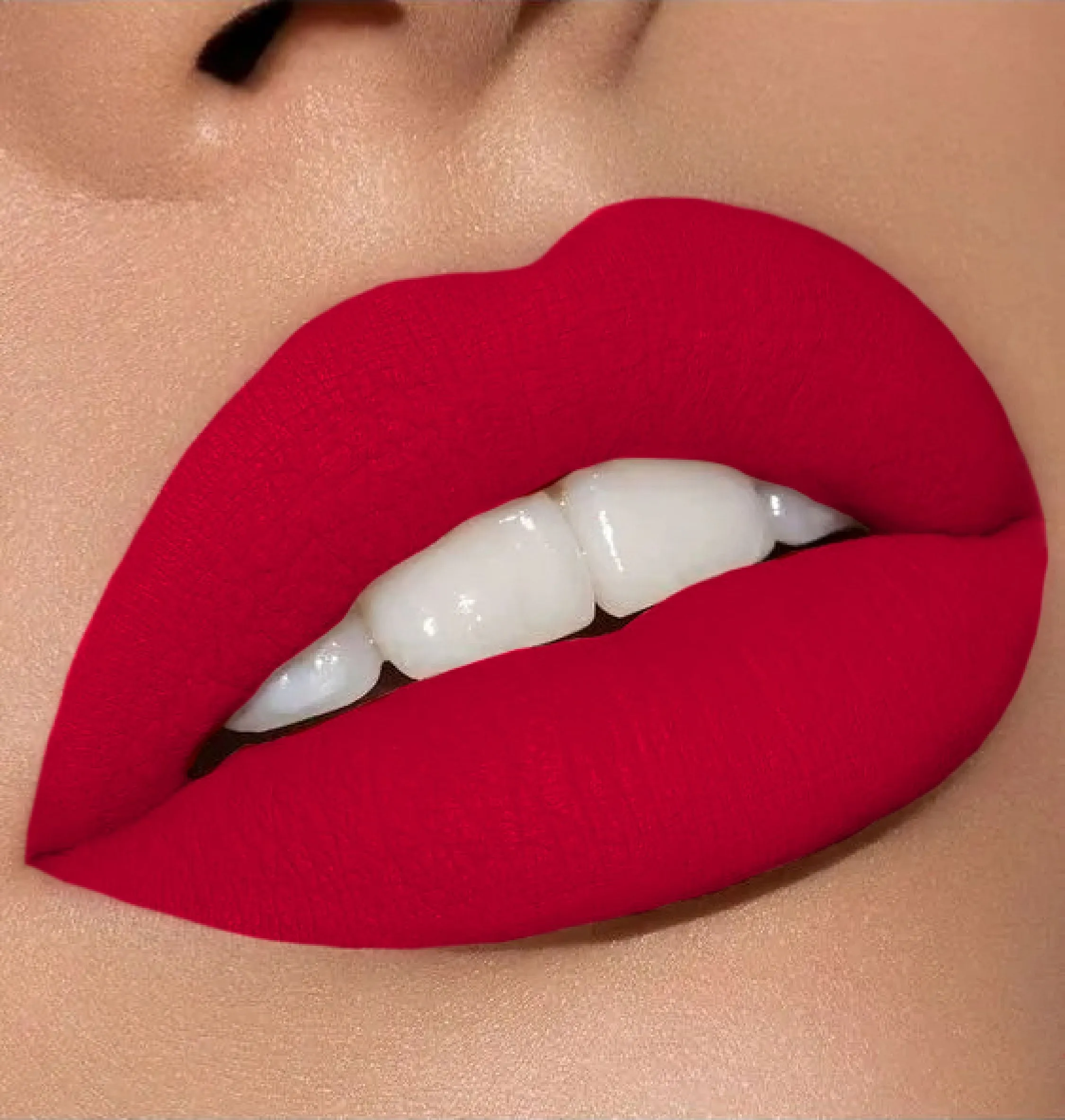 Labial Líquido Matte SAVANNA LUXOR COSMETICS