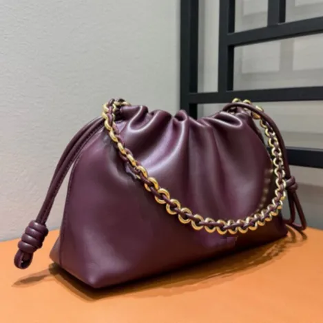 Leather pouch bag