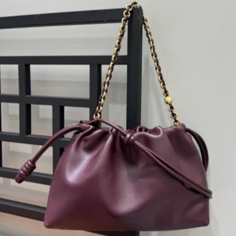 Leather pouch bag