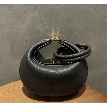 Leather shoulder bag