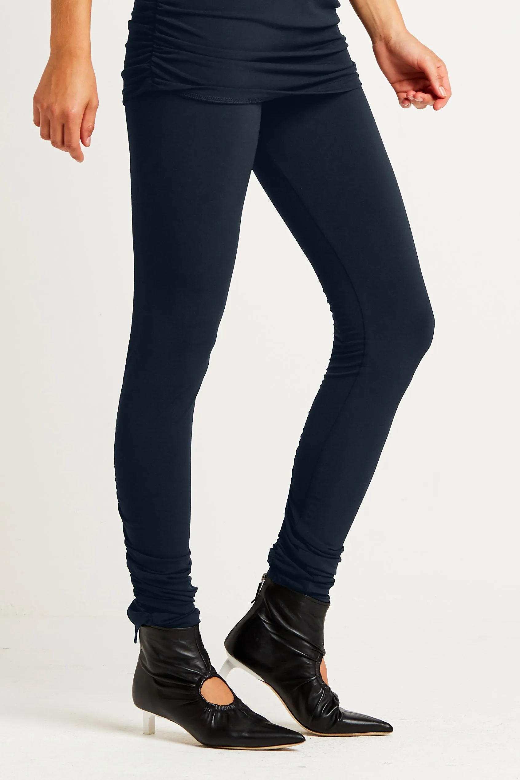 Matte Jersey Sexy Leggings