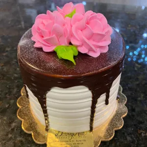 Mini Roses & Chocolate Drip 4" Cake