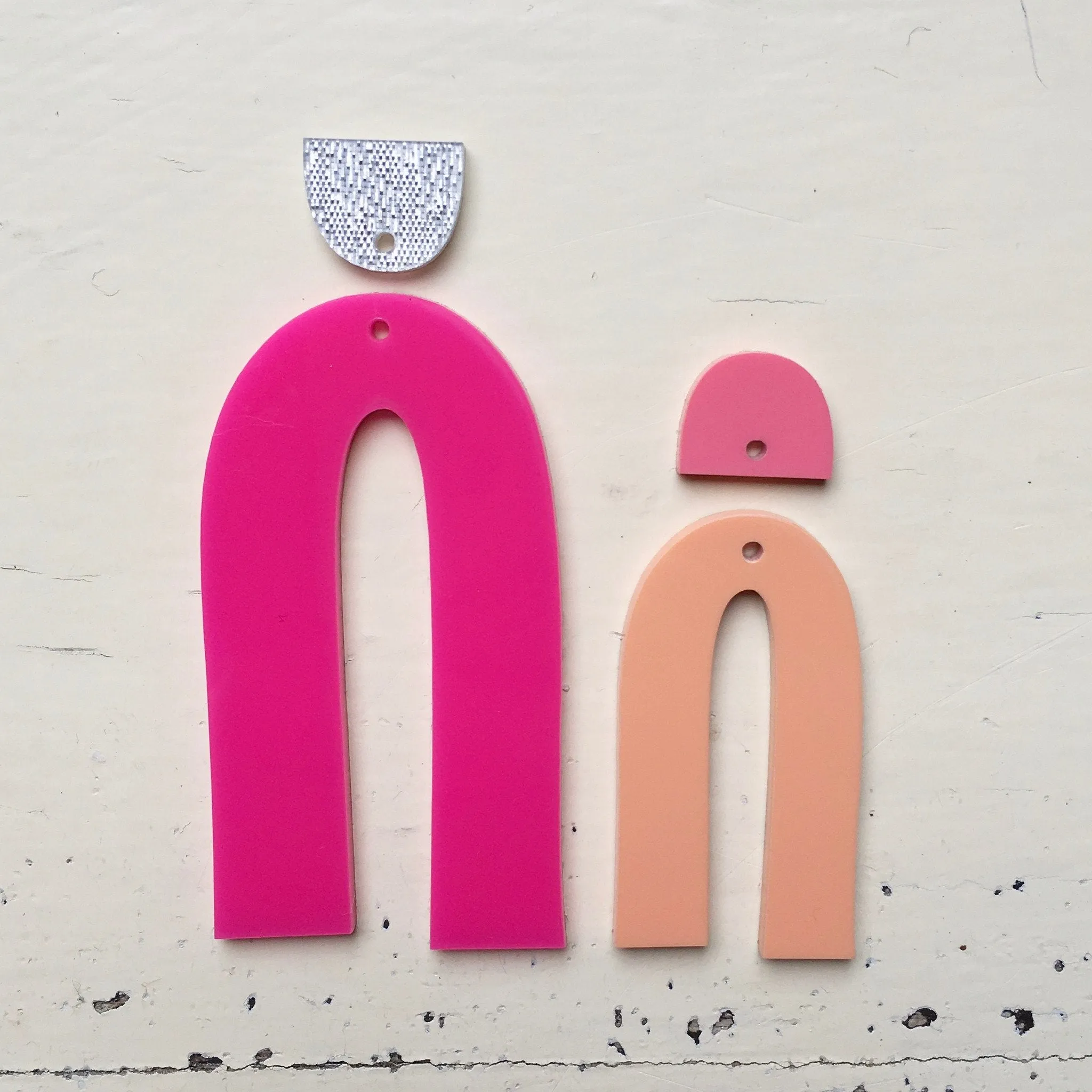 Noodle Dangles - 2 Pair