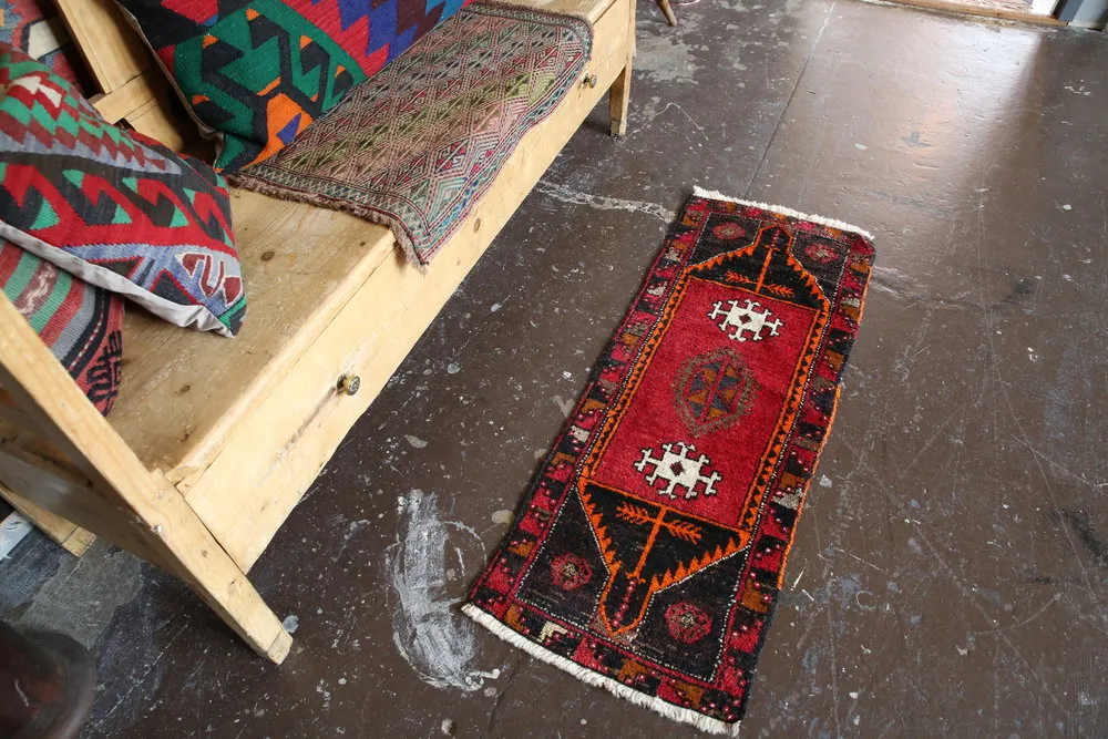 Old Mini Turkish Rug 1.7x4.4ft