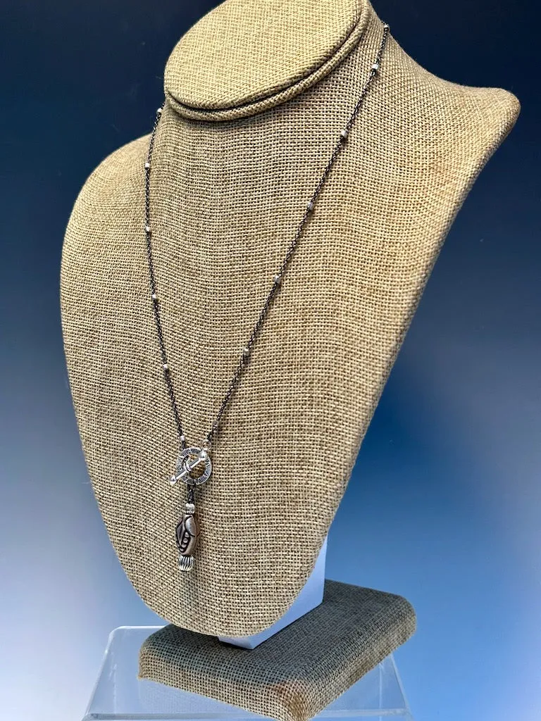 OXIDIZED STERLING SILVER AND VINTAGE BEAD FRONT TOGGLE NECKLACE LCN494