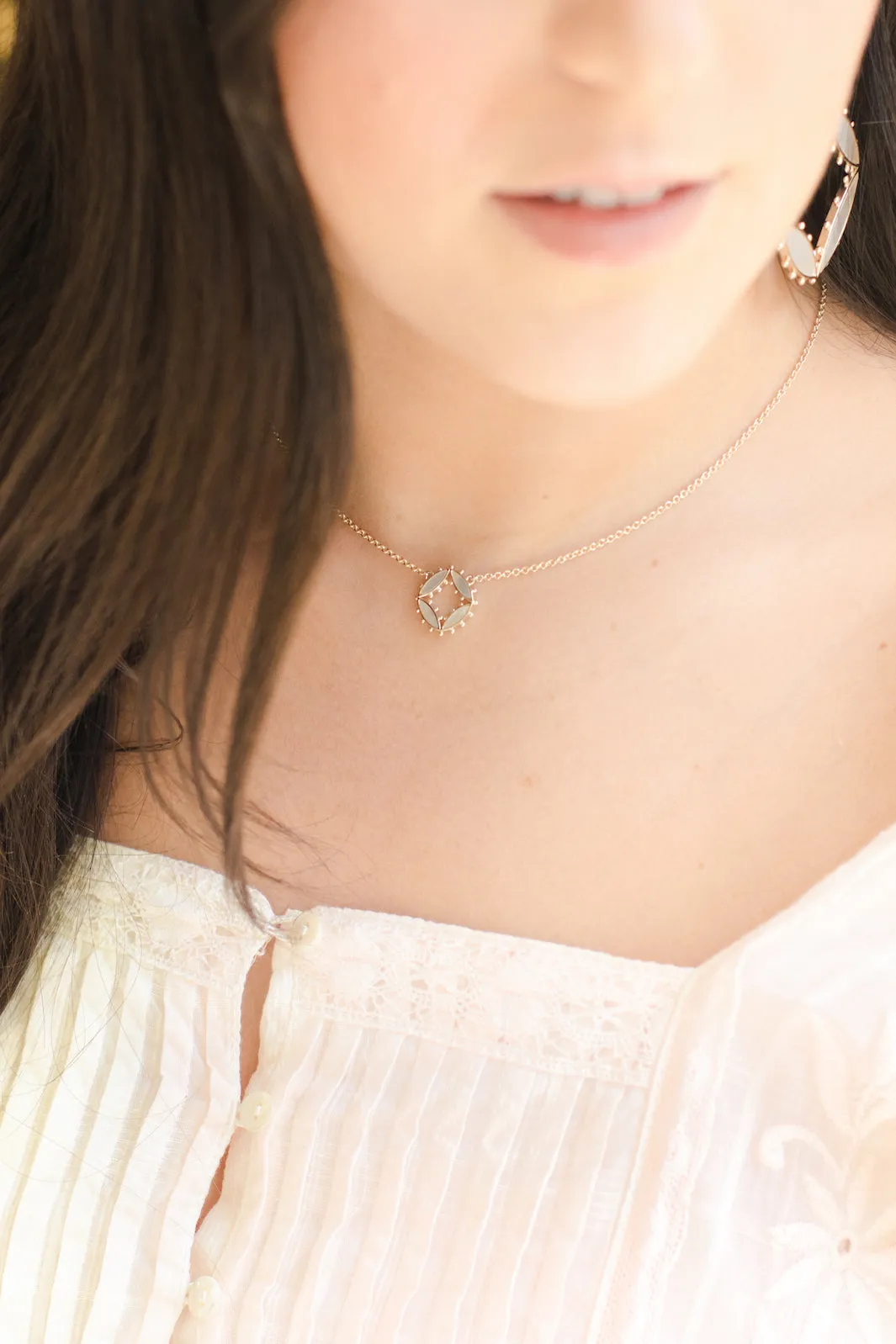 Preston Necklace in Ivory Mother of Pearl