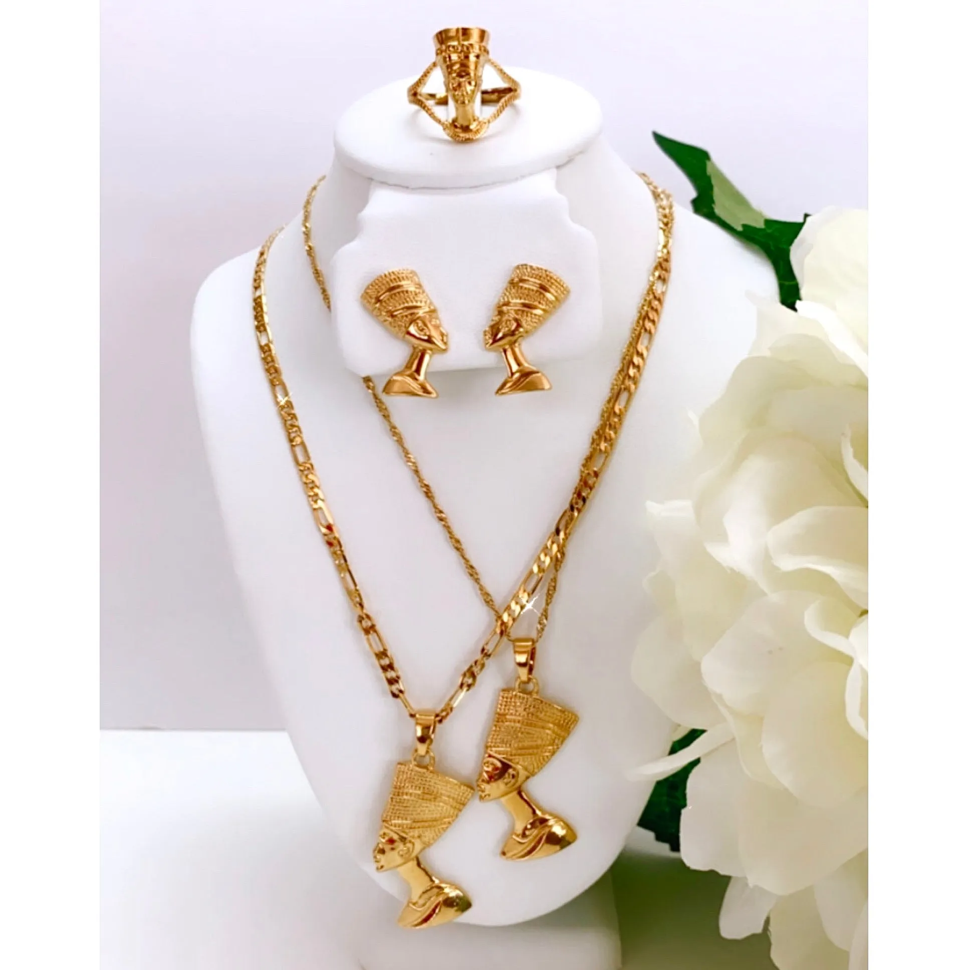QUEEN NEFERTITI NECKLACE SET