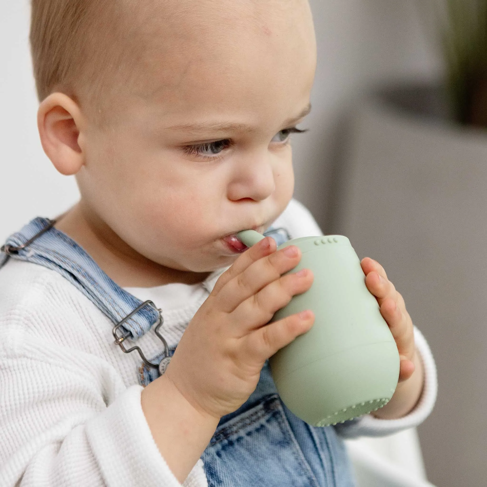 relove ezpz Mini Cup   Straw Training System