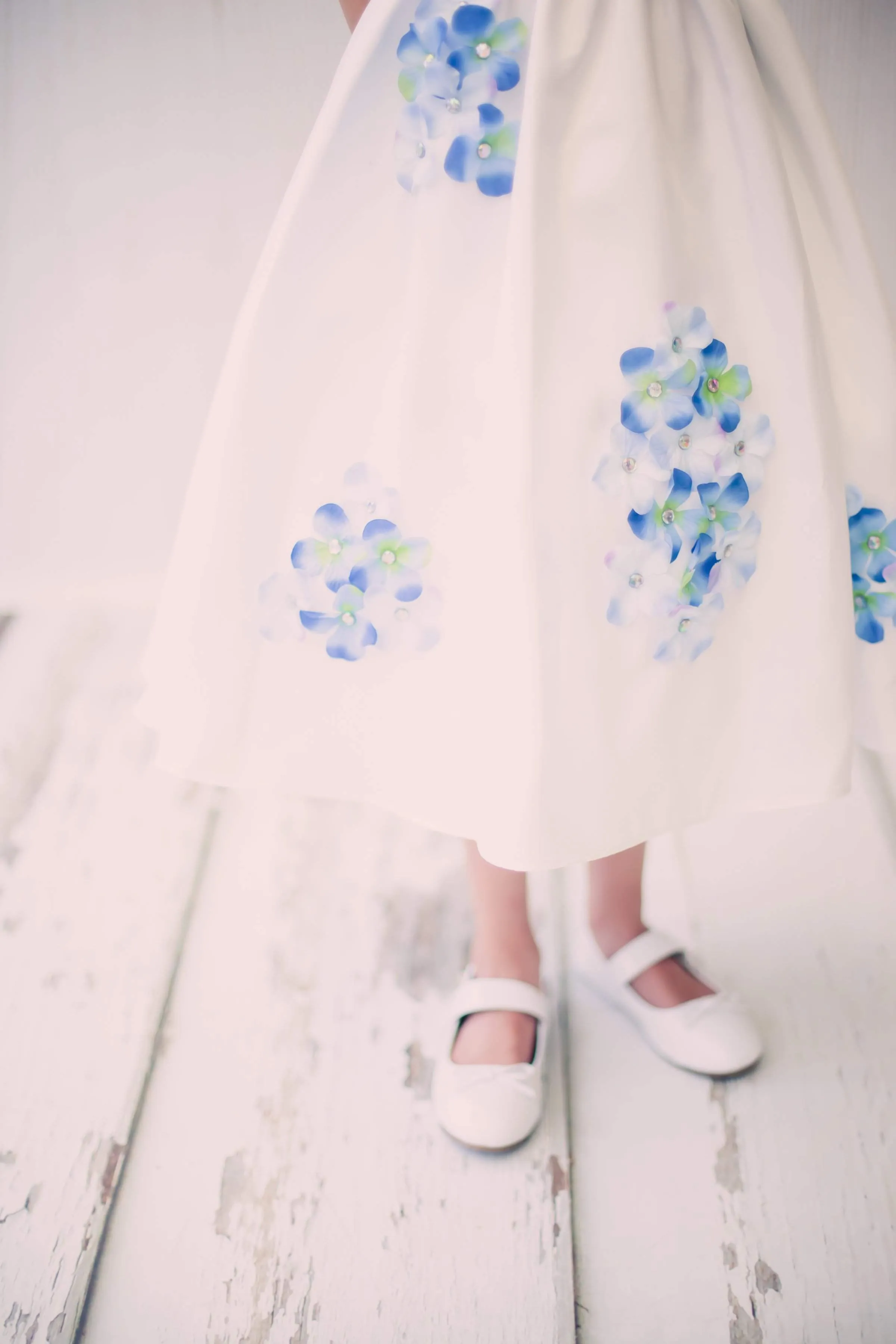 Shantung Dress Decorated with Flower - Ivory