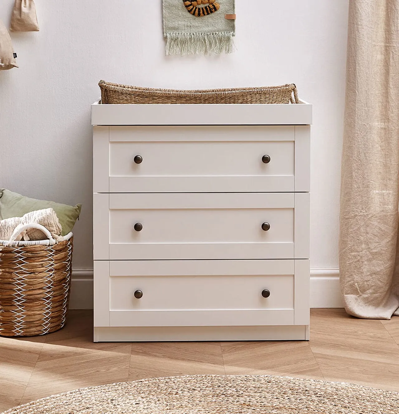 Silver Cross Bromley Dresser and Wardrobe - White