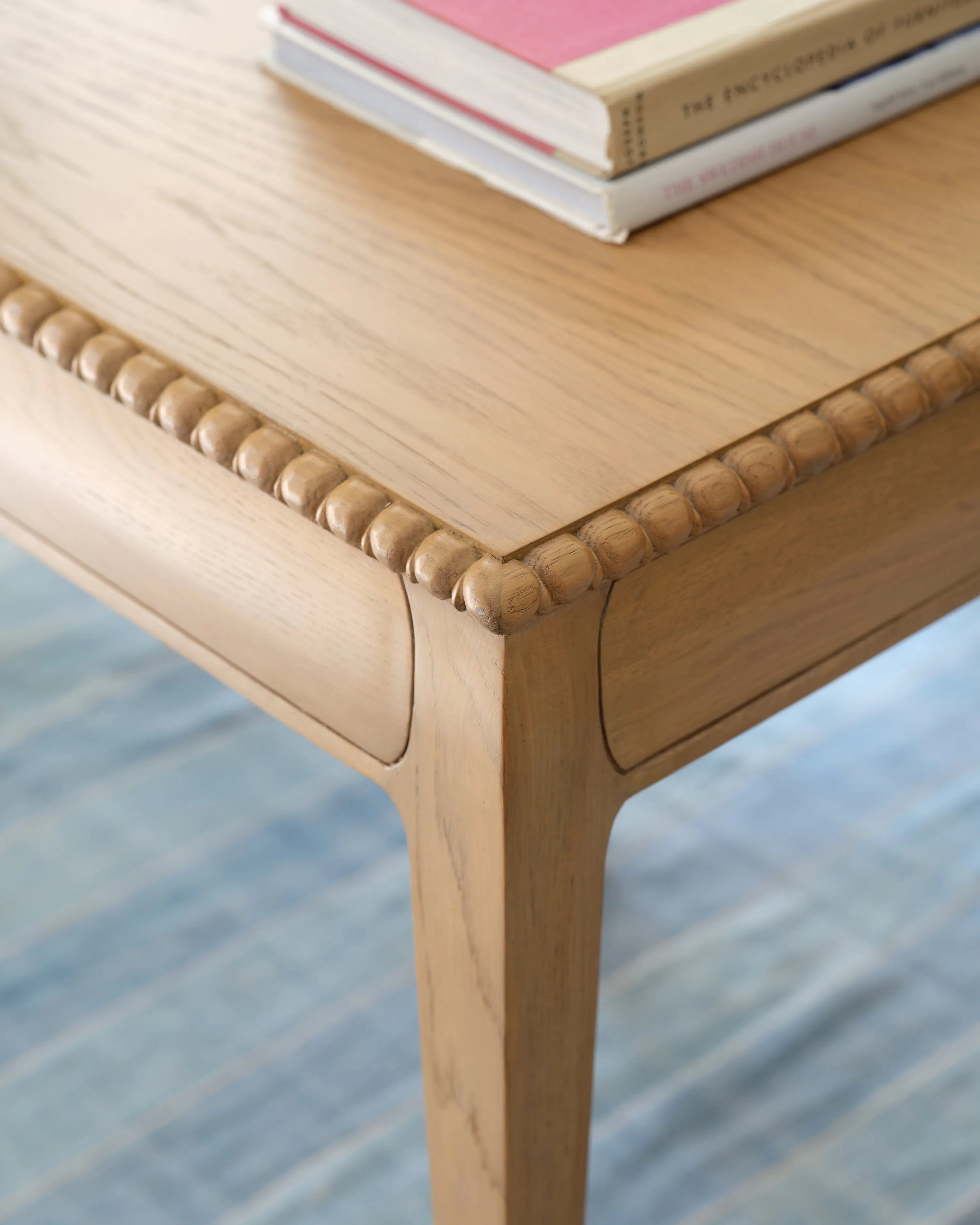Sofia Desk