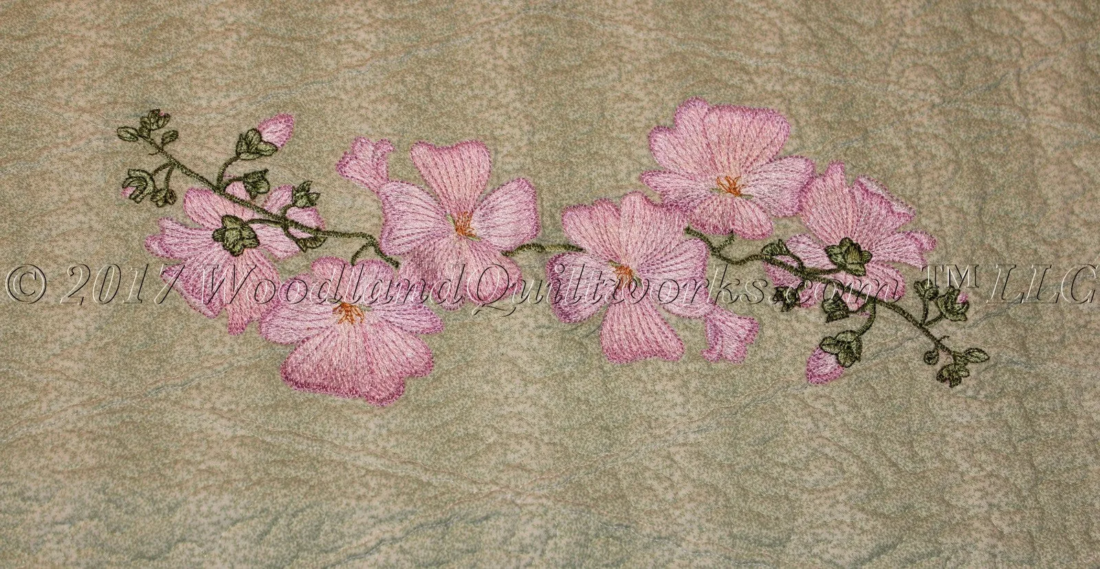 Table Runner - Delicate Spring