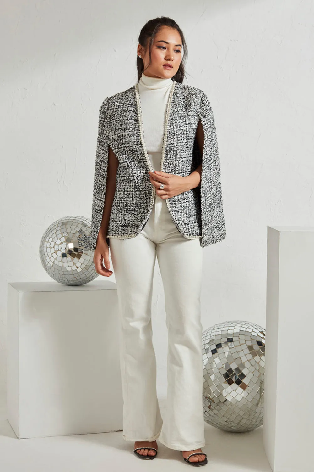 The Statement Cape