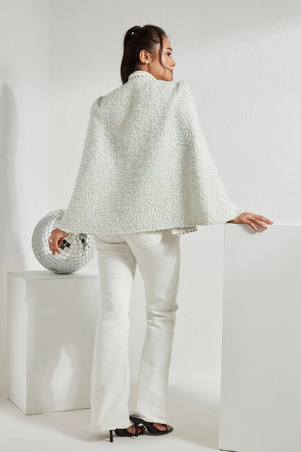 The Statement Cape