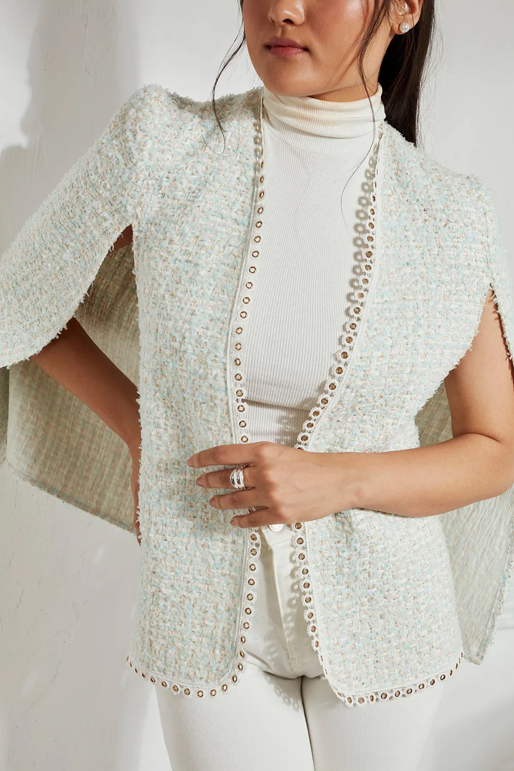 The Statement Cape