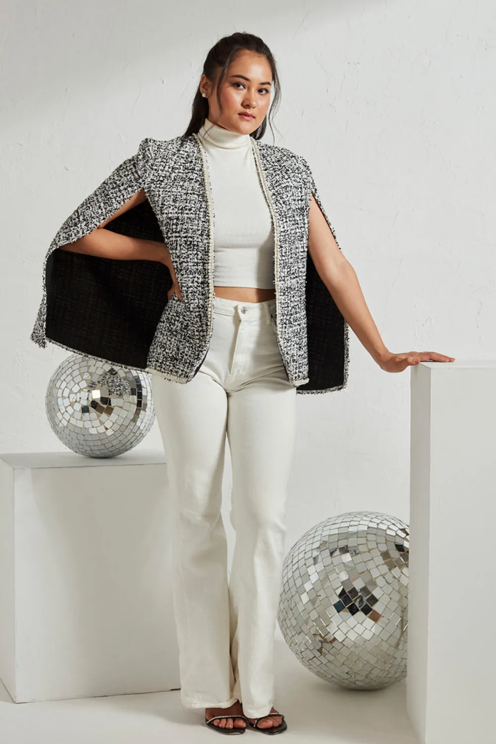 The Statement Cape
