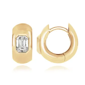 Thick Small Solitaire Gold Huggie