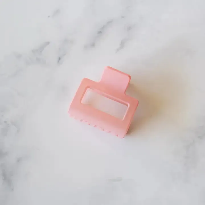 Tiepology - Ice Matte Kylie Hair Clip (Strawberry)